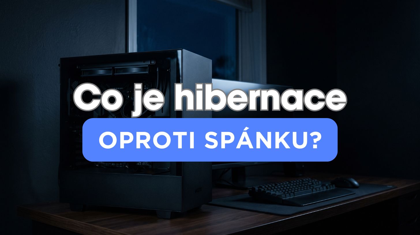 Herní počítač ve tmě se zhasnutým monitorem, vedle něj svítí jen dioda na základní desce, jako ilustrace hibernace